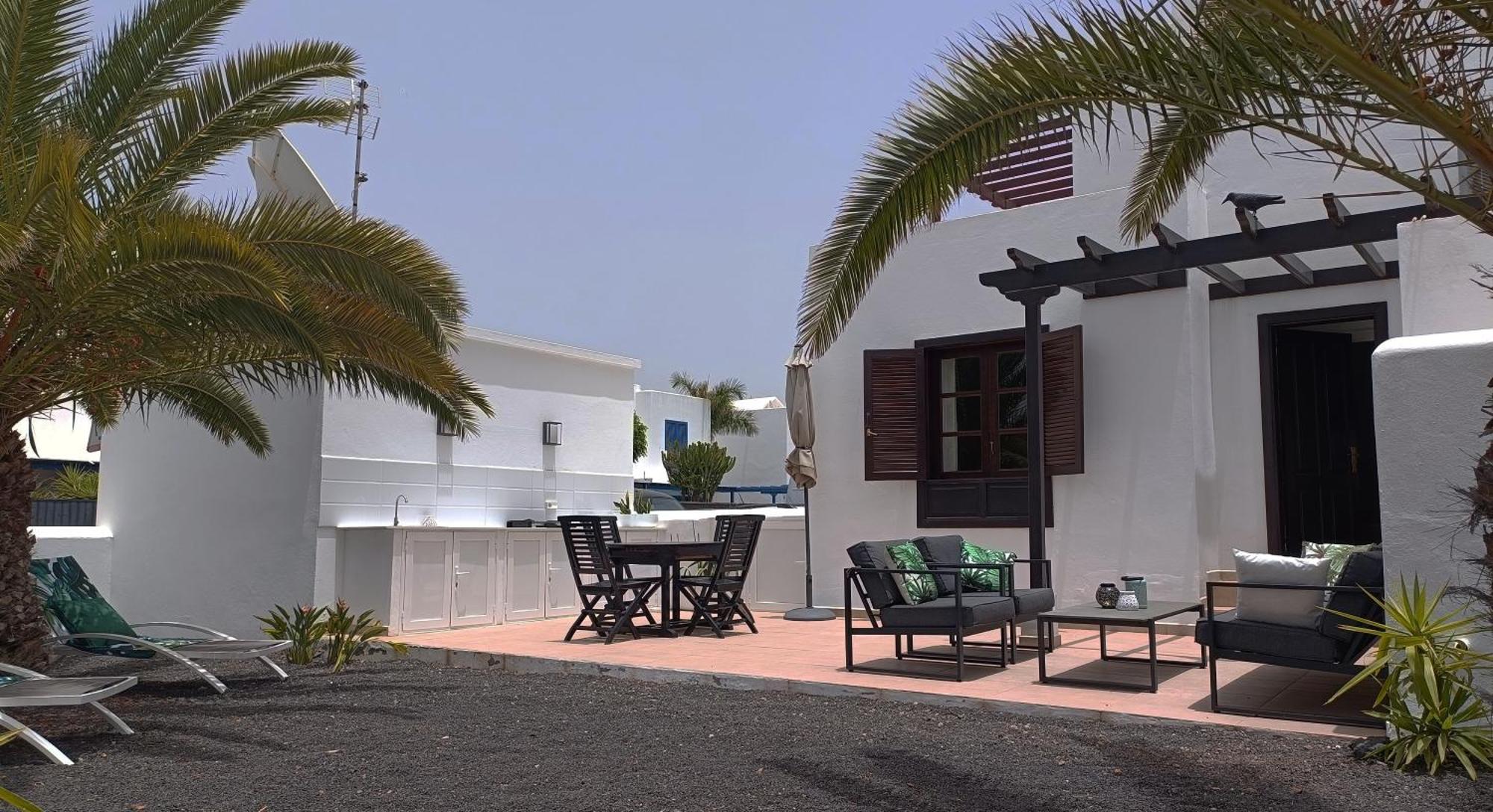 Lovely Casa Felicidad, Swimming Pool, Wifi X Private Garden Плайя-Бланка Екстер'єр фото
